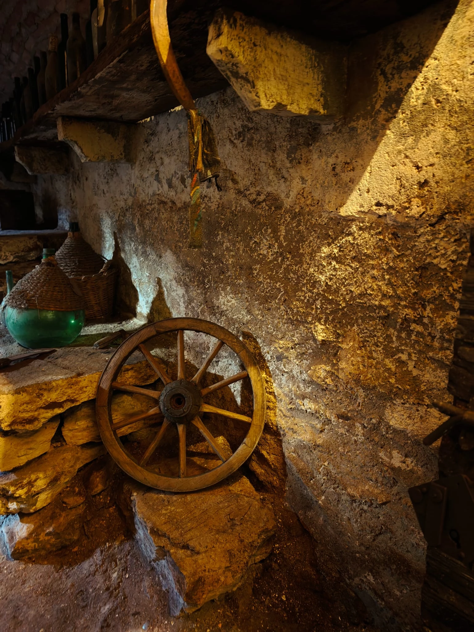 Il Palais Villar Focchiardo - Cantina - Ruota di carro